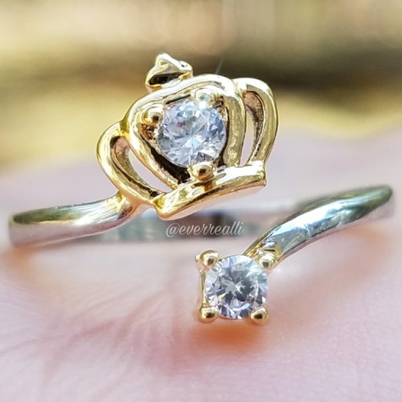 everrealli Jewelry - Two Tone Yellow & White Crown Adjustable Open Ring